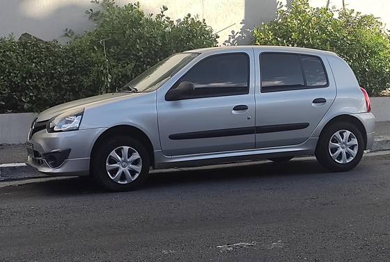 RENAULT CLIO 1.0 EXPRESSION 16V FLEX 4P MANUAL